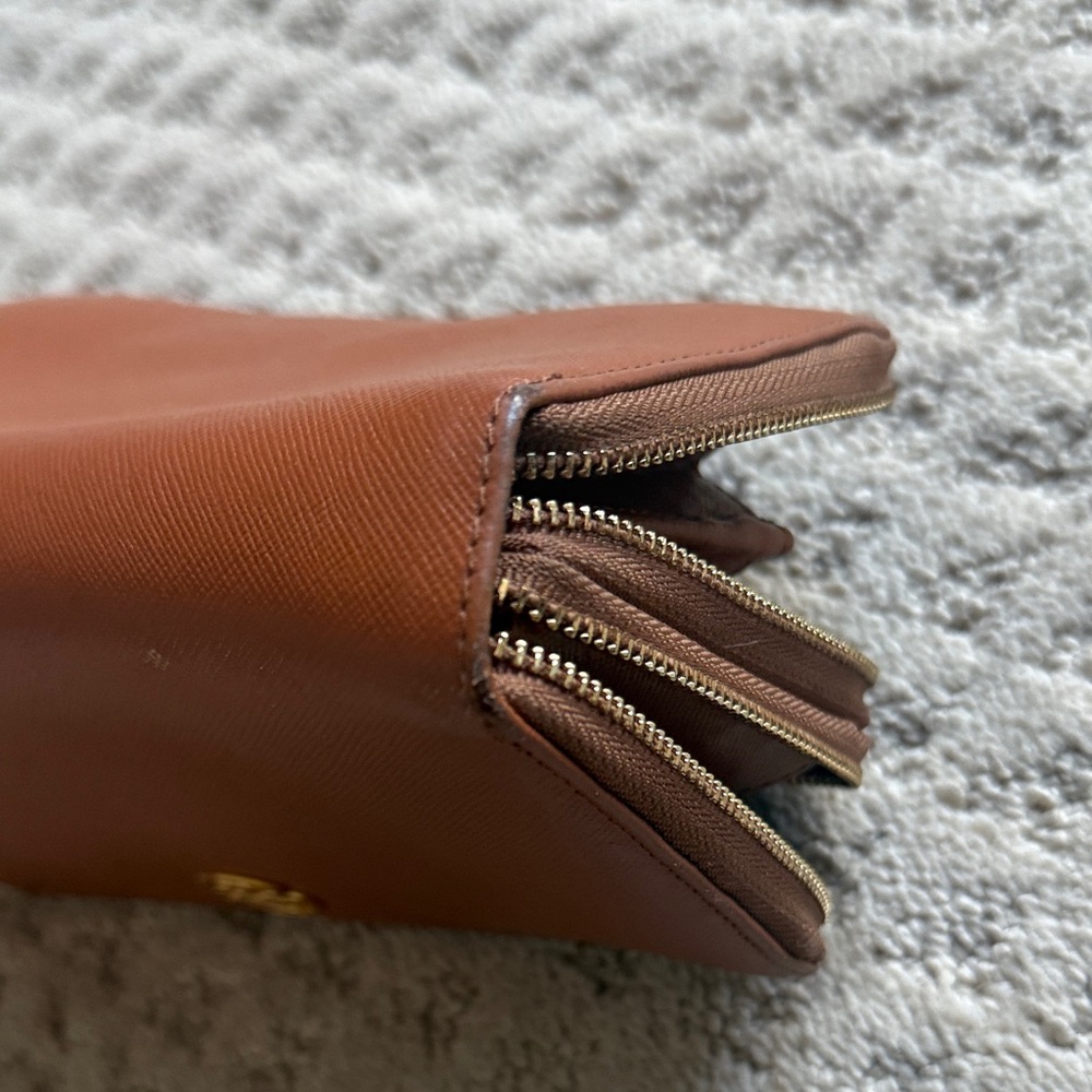 Tory Burch Brown Wallet with Gold Zipper - Picture 5 of 7